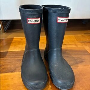 Hunter rain boots toddler uk9 (us 11)